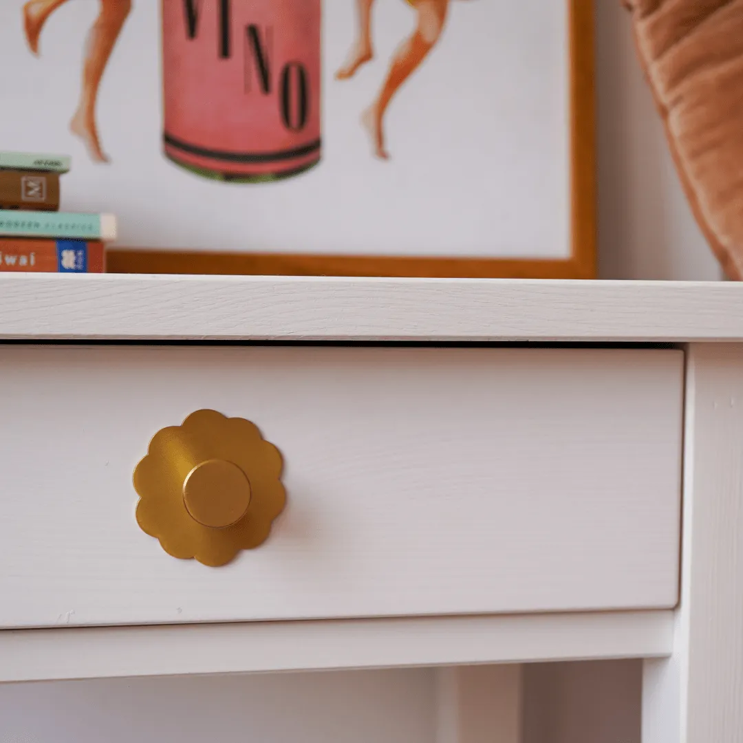 ADA Scallop Knob Backplate - Brass