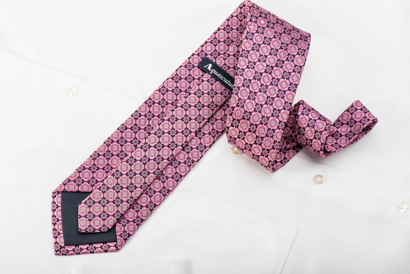 Aquascutum Mens Rhinestone Necktie Pink Foulard On Navy With Sparkles