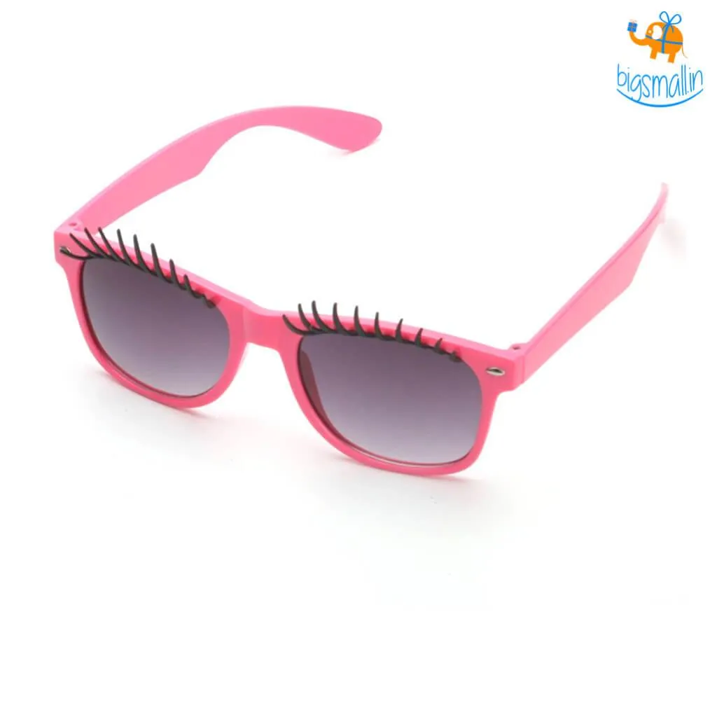 Sunglasses with Eye Lashes