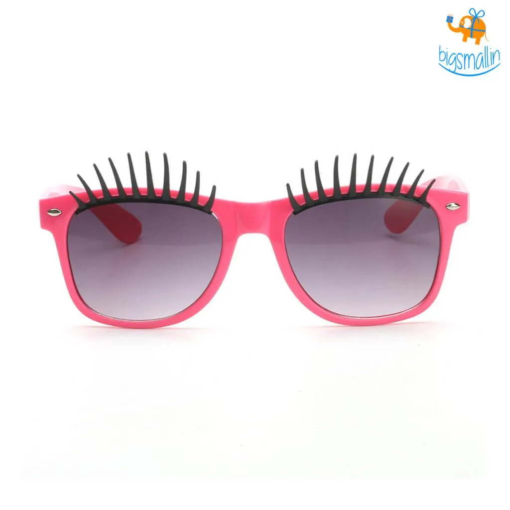 Sunglasses with Eye Lashes