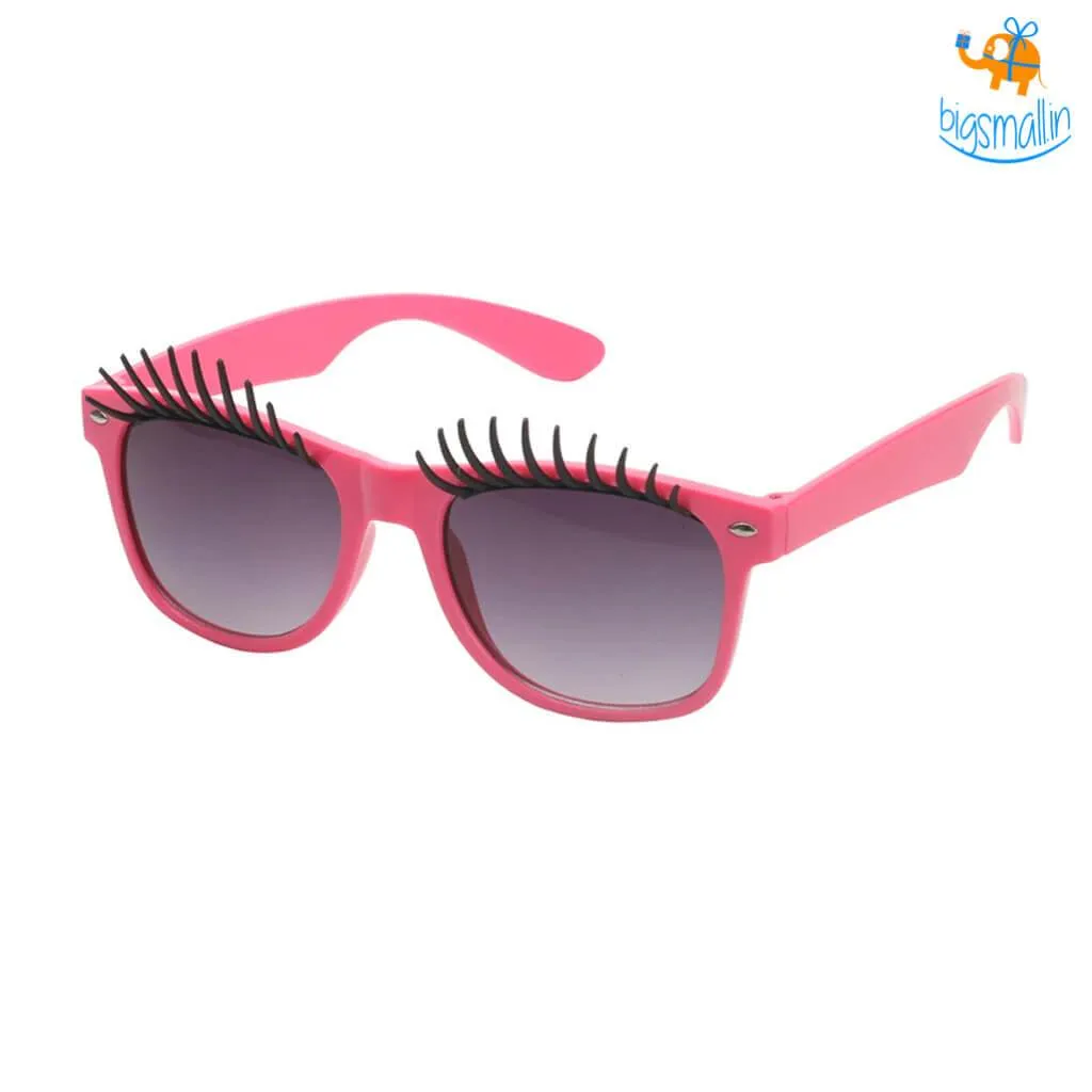 Sunglasses with Eye Lashes