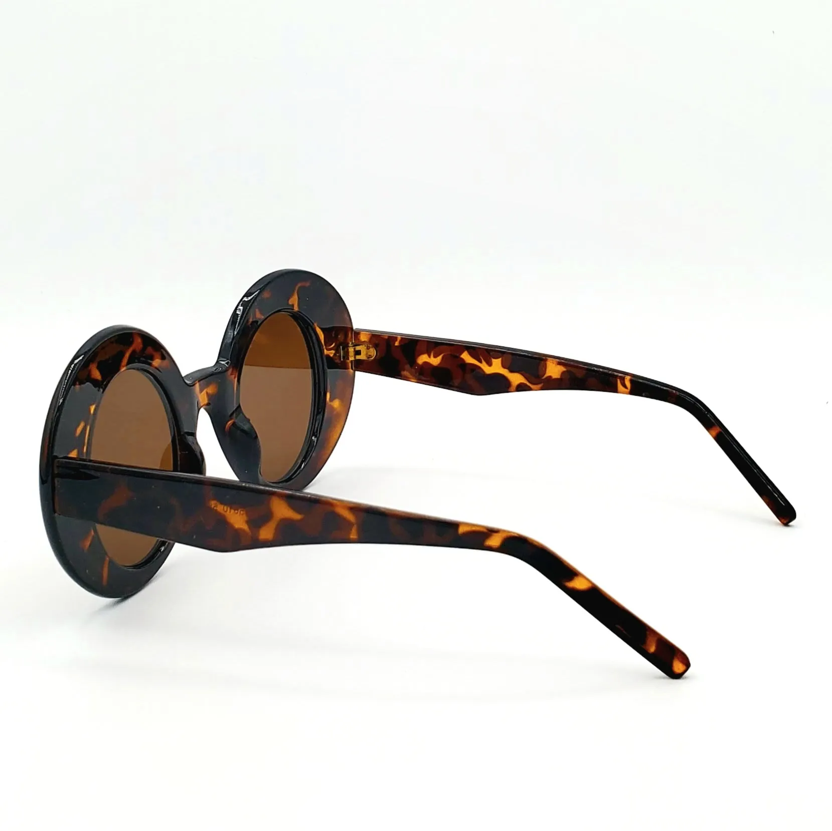 Thick Frame Round Sunglasses - Tortoiseshell