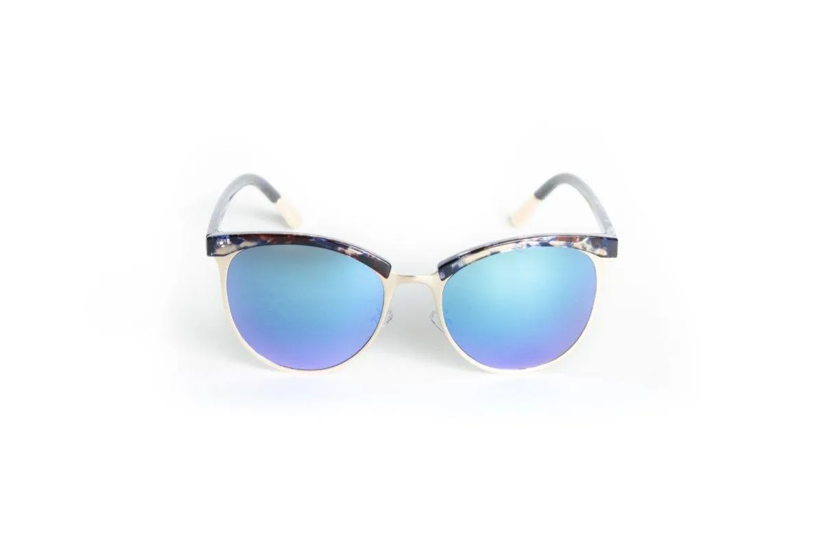 Unisex Stylish Brow Line With Marble Accent Sunglasses